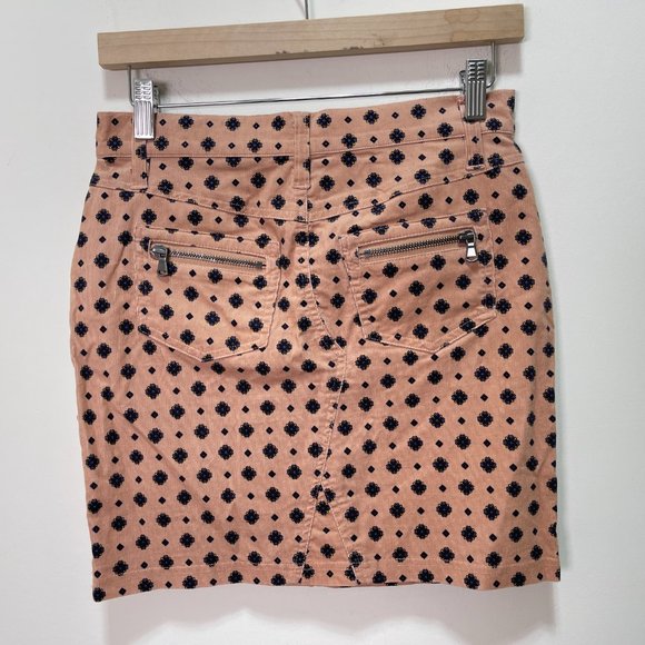 CLUB MONACO Floral Corduroy Mini Skirt sz 00 - Picture 7 of 10